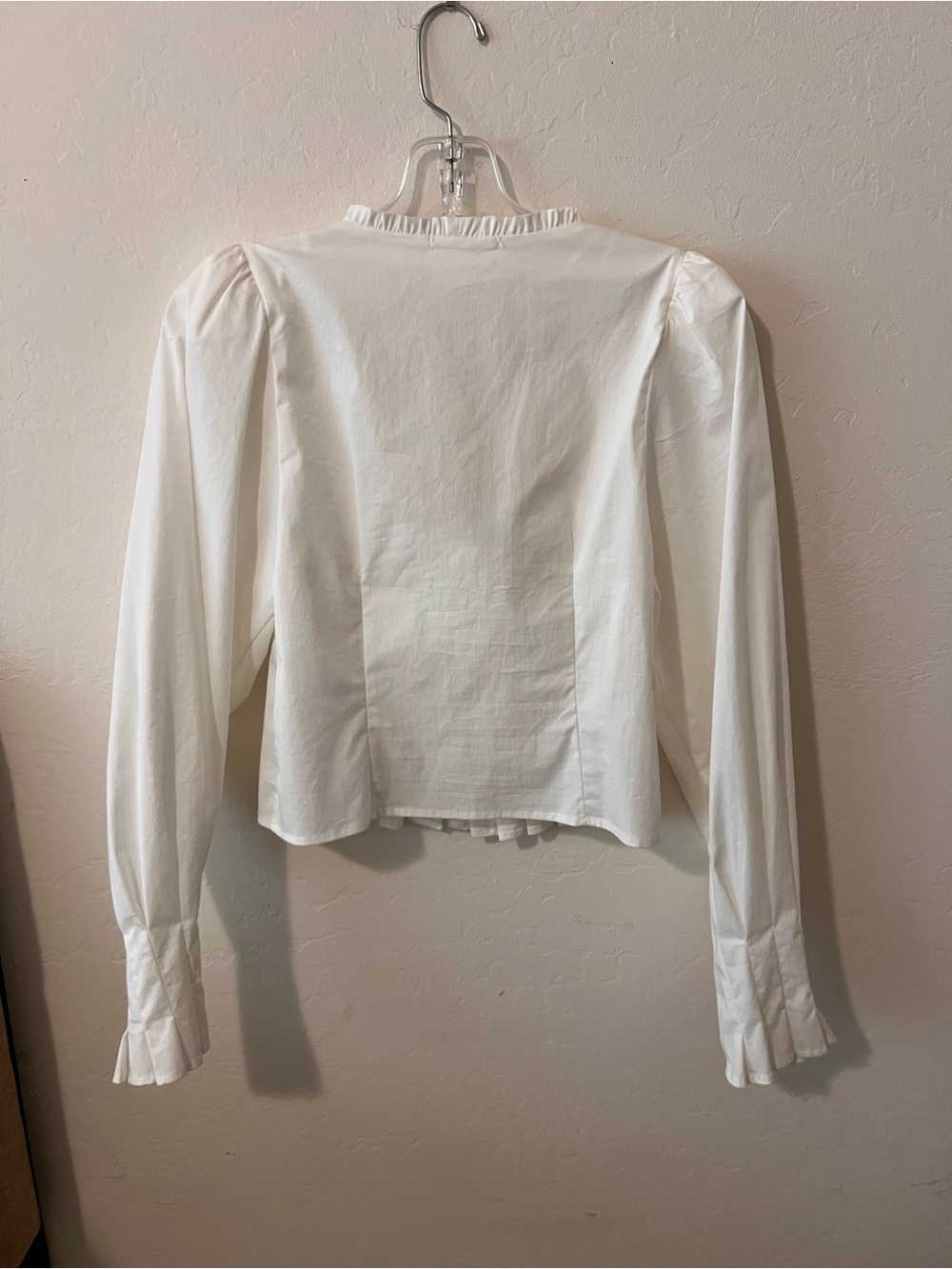 White Puff-Sleeve Button Front Top - Picture 3 of 4